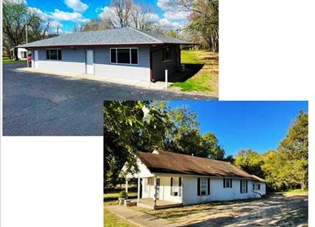 Property at 673/681 Ash Flat Dr, Ash Flat, AR 72513, 2 beds, 1.5 baths
