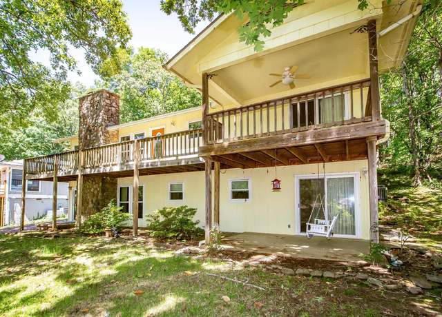 Property at 213 Pine Knot Rd, Fairfield Bay, AR 72088, 4 beds, 3 baths