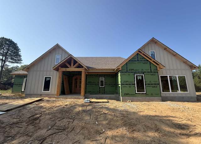 Property at 38 Ules Watson Dr, Greenbrier, AR 72058, 4 beds, 2.5 baths
