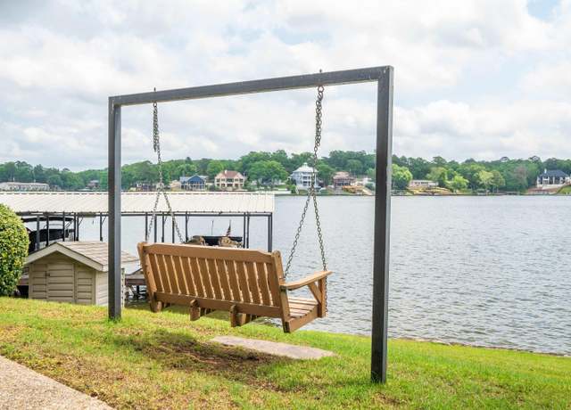 Property at 1319 Airport Rd Unit 5-E, Hot Springs, AR 71913, 2 beds, 2 baths