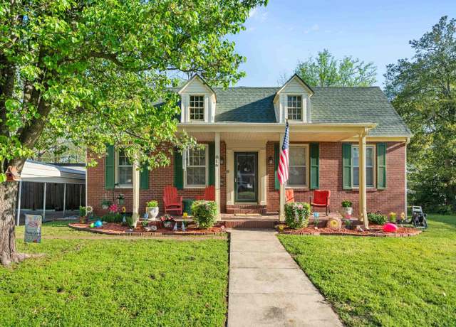 Property at 816 Pine Bluff St, Malvern, AR, 3 beds, 2 baths
