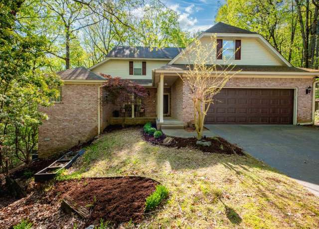Property at 11 Fenchley Ct, Little Rock, AR 72212, 4 beds, 2.5 baths