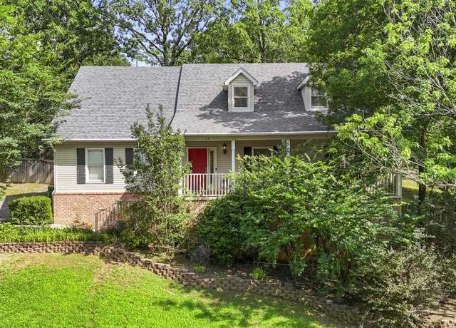 Property at 69 Saint Thomas Cir, Little Rock, AR 72211, 4 beds, 3 baths