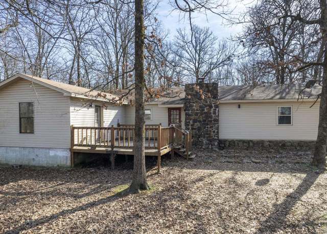 Property at 136 Jones Rd, Jacksonville, AR 72076, 3 beds, 2 baths