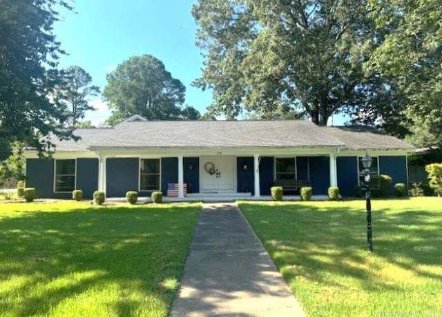 Property at 146 Westminster Dr, Monticello, AR 71655, 4 beds, 3 baths