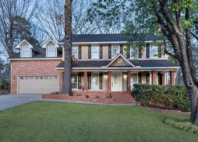 Property at 18 Honey Bear Ct, Little Rock, AR 72212, 4 beds, 2.5 baths