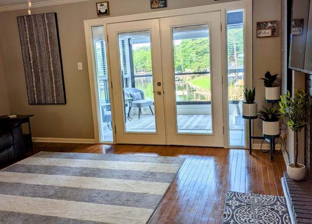 Property at 1201 Airport Rd Unit C12, Hot Springs, AR 71913, 2 beds, 2 baths
