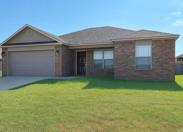Property at 3610 Breezy Cir, Conway, AR 72032, 4 beds, 2 baths