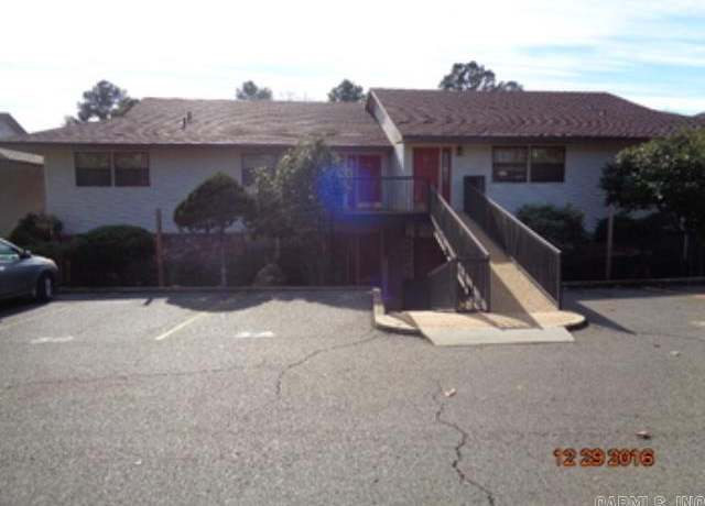 Property at 5371 Central Ave, Hot Springs, AR 71913, 2 beds, 2 baths