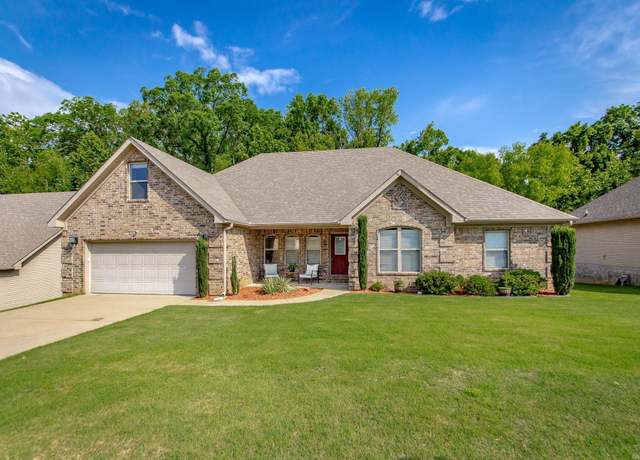 Property at 3305 Garden Club Dr, Bryant, AR, 4 beds, 2.5 baths