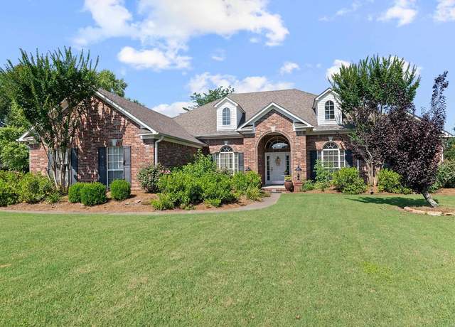 Property at 1305 Tolkien, Conway, AR 72034, 5 beds, 3 baths