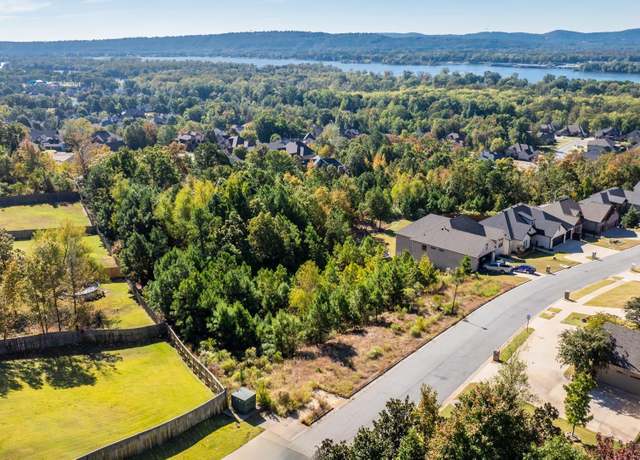 Property at 211 Maumelle Valley Dr, Maumelle, AR 72113