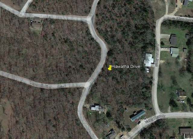 Property at L-11 & 12, B17 Hiawatha Dr, Cherokee Village, AR 72529
