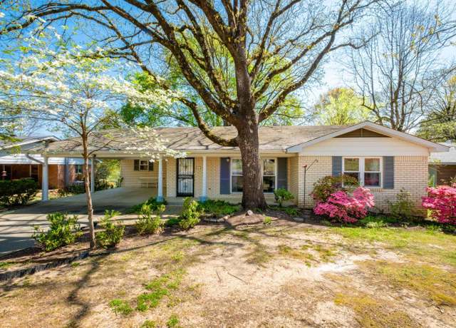 Property at 621 Mcadoo St, Little Rock, AR 72205, 4 beds, 3 baths