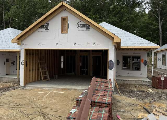 Property at 13415 Teton Dr, Little Rock, AR 72211, 3 beds, 2 baths