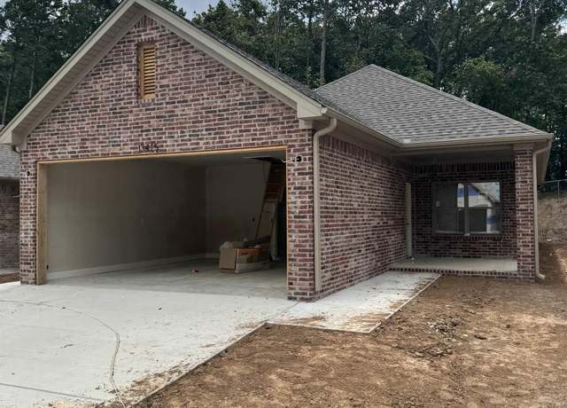 Property at 13415 Teton Dr, Little Rock, AR 72211, 3 beds, 2 baths