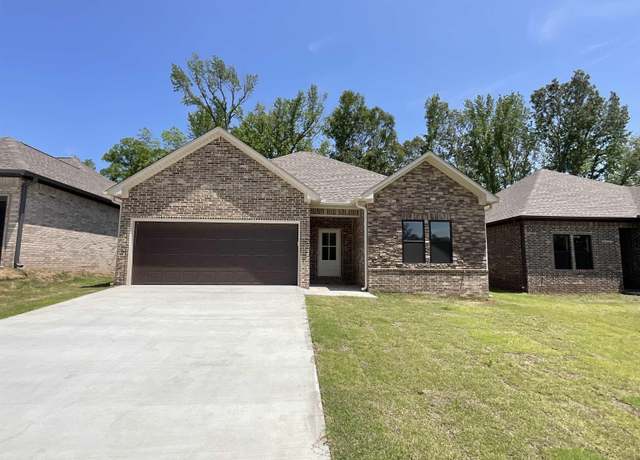 Property at 1001 N Jeff Davis Ave, Jacksonville, AR 72076, 3 beds, 2 baths