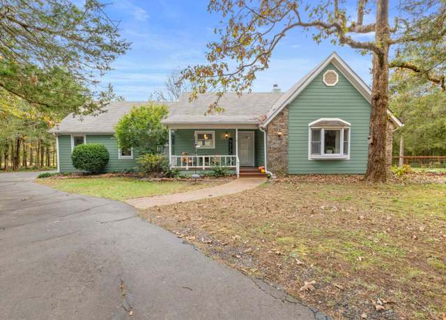 Property at 40 Woodsvine Rd, Heber Springs, AR, 4 beds, 2 baths