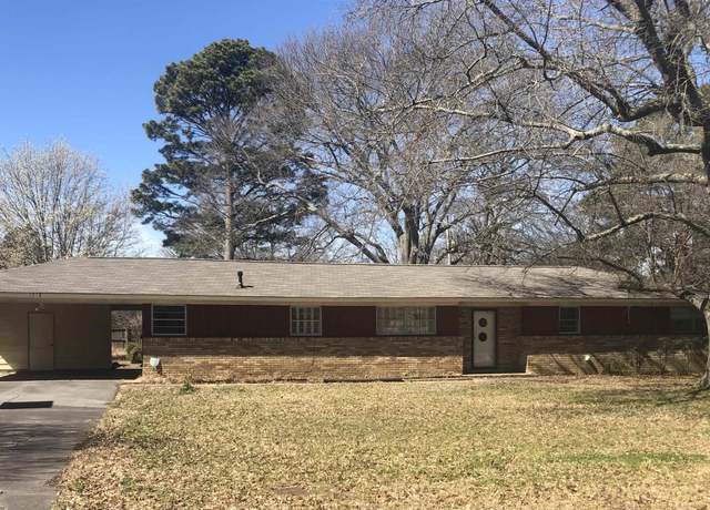 Property at 1618 South Pr, Stuttgart, AR 72160, 4 beds, 3 baths