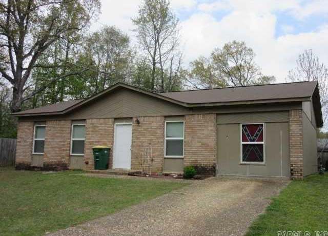 Property at 211 Willowmere Dr, Sherwood, AR 72076, 3 beds, 1.5 baths