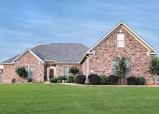 Property at 7512 Union Sq, Benton, AR 72015, 3 beds, 2.5 baths