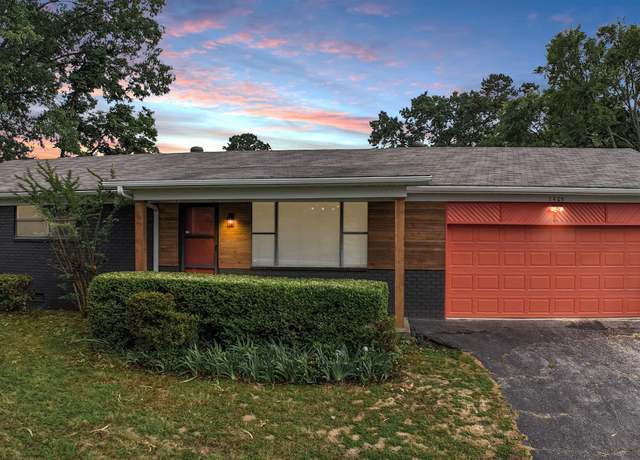 Property at 1405 Emory St, Hot Springs, AR 71913, 2 beds, 2 baths