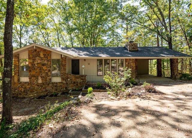 Property at 4 Helena Ln, Hot Springs Village, AR 71909, 3 beds, 3 baths
