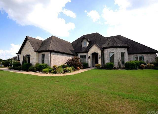 Property at 7011 Westshore Ave, Benton, AR 72019, 4 beds, 3.5 baths