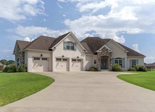 Property at 22 Appaloosa Trl, Vilonia, AR 72173, 3 beds, 3.5 baths