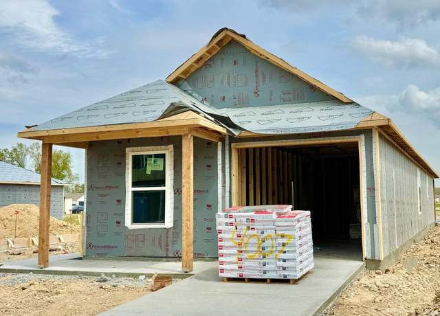 Property at 8208 Fitzgerald Ln, North Little Rock, AR 72113, 2 beds, 2 baths