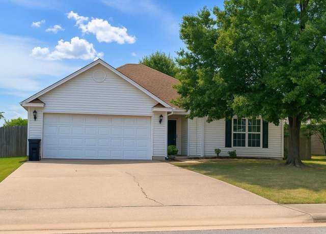 Property at 3317 Preakness, Jonesboro, AR 72404, 3 beds, 2 baths