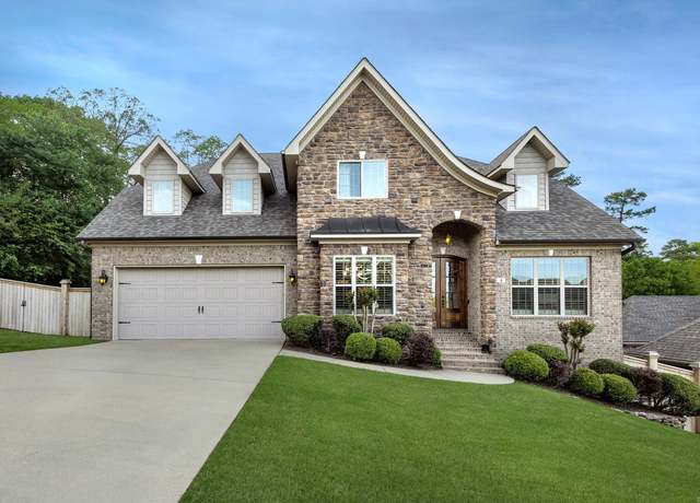 Property at 4 Oxeye Ln, Little Rock, AR 72211, 4 beds, 3 baths