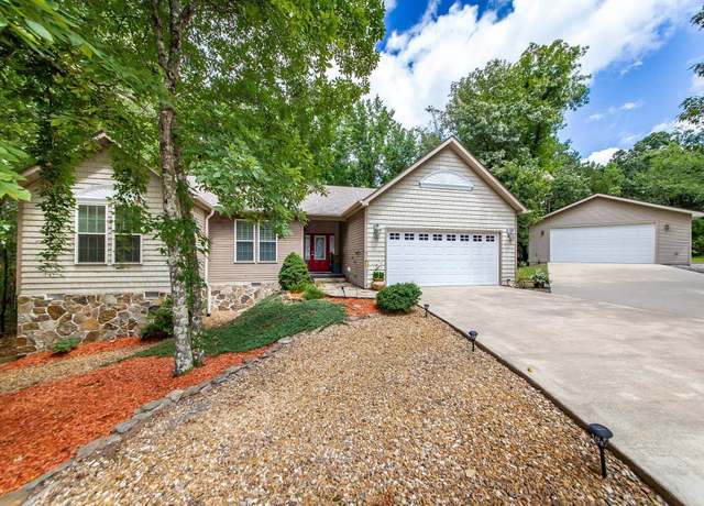 Property at 126 Mountain Ranch Dr, Fairfield Bay, AR 72088, 3 beds, 2 baths