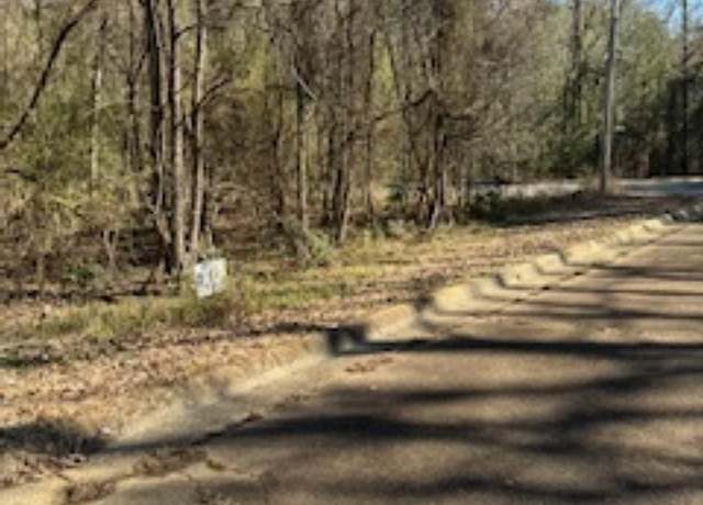 Property at 000 Peppertree/mockingbird/camellia, Camden, AR 71701