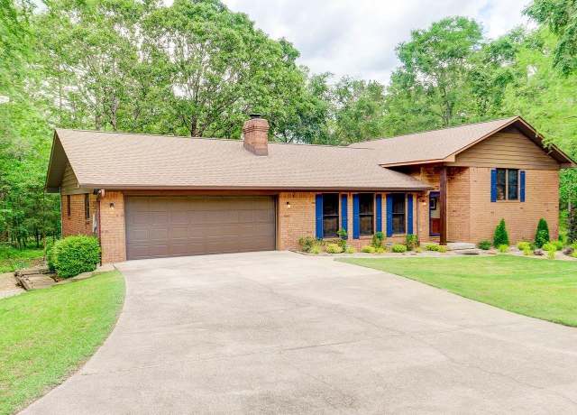 Property at 72 Pintuerero Way, Hot Springs Village, AR 71909, 3 beds, 2.5 baths