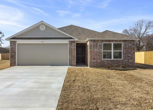 Property at 225 Baldwin Dr, Beebe, AR 72012, 3 beds, 2 baths
