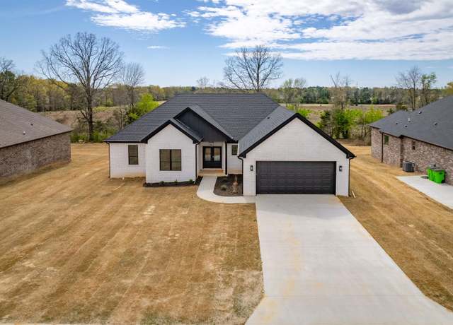 Property at 240 Michelle Dr, Beebe, AR 72012, 4 beds, 2 baths