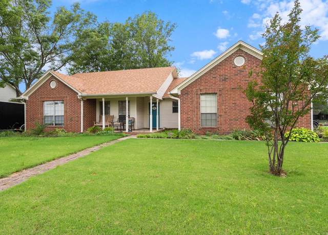 Property at 14 Eagle Dr, Lonoke, AR 72086, 3 beds, 2.5 baths
