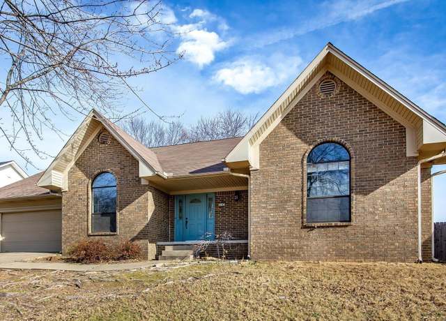 Property at 8004 Coleridge Dr, North Little Rock, AR 72116, 3 beds, 2 baths