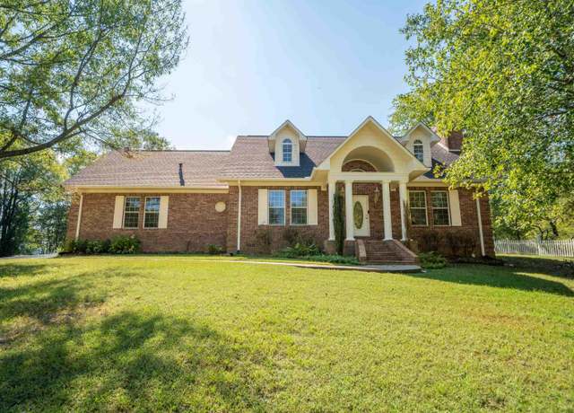 Property at 495 Amity Rd, Hot Springs, AR 71913, 3 beds, 2.5 baths