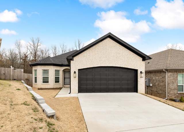 Property at 7316 Stonehenge Dr, Sherwood, AR 72120, 3 beds, 2 baths