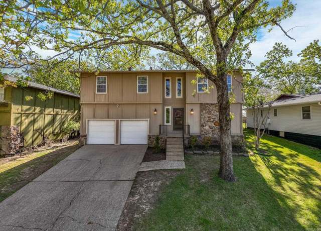 Property at 8100 Merriwood Pl, Sherwood, AR 72120, 4 beds, 3 baths