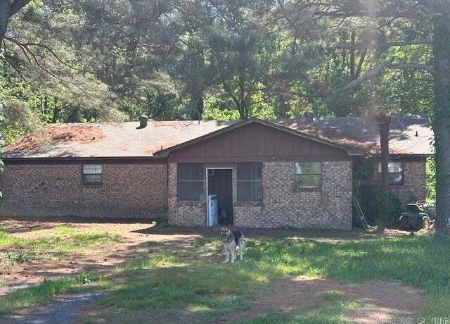 Property at 180 Welch Rd, Lonoke, AR 72086, 3 beds, 2 baths