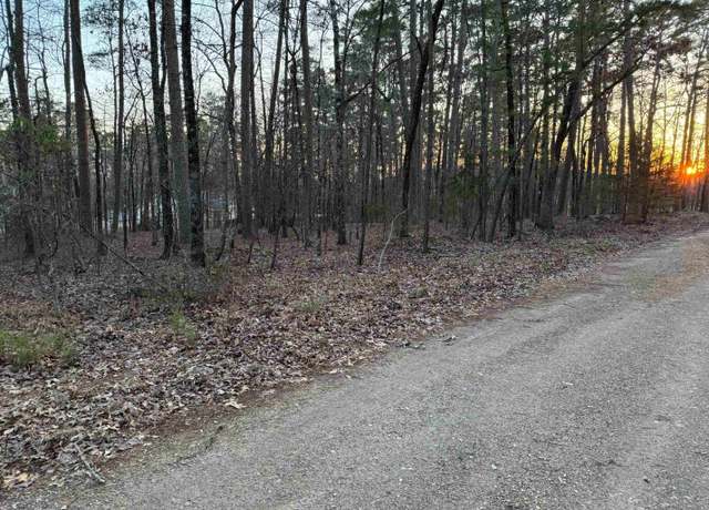 Property at 23 Jaguar Way, Hot Springs Village, AR 71909
