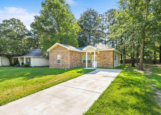Property at 108 Deer Run Dr, Little Rock, AR 72206, 3 beds, 2 baths
