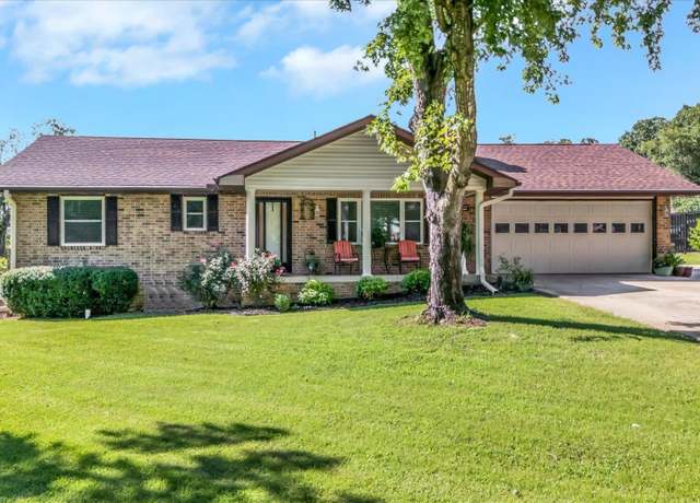 Property at 812 Douglas Cir, Mountain Home, AR 72653, 2 beds, 2 baths