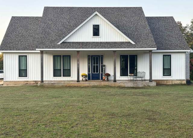 Property at 444 W Pleasant Springs Rd, Quitman, AR 72131, 3 beds, 2.5 baths