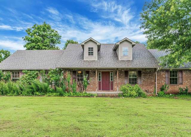 Property at 23 Arnoldsburg, Conway, AR 72032, 3 beds, 2 baths