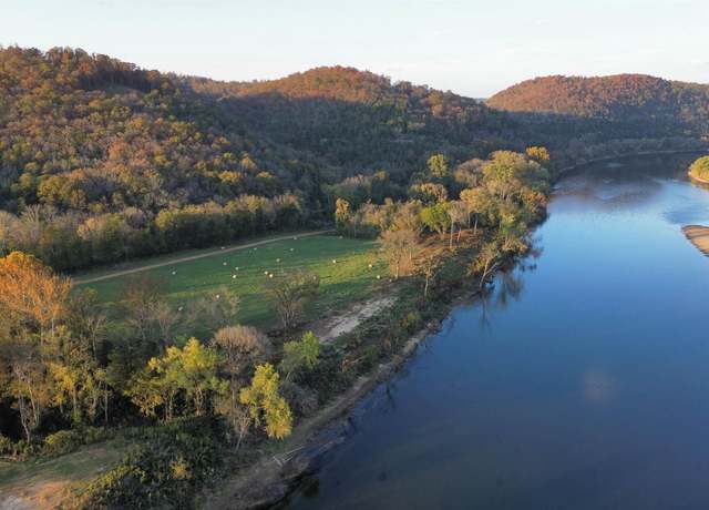 Property at 15 W School House Hollow Rd, Melbourne, AR 72556