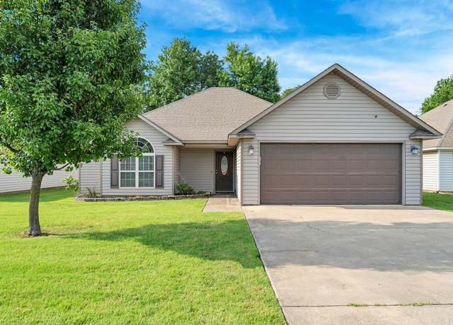 Property at 3612 Lexee Dr, Jonesboro, AR 72404, 3 beds, 2 baths